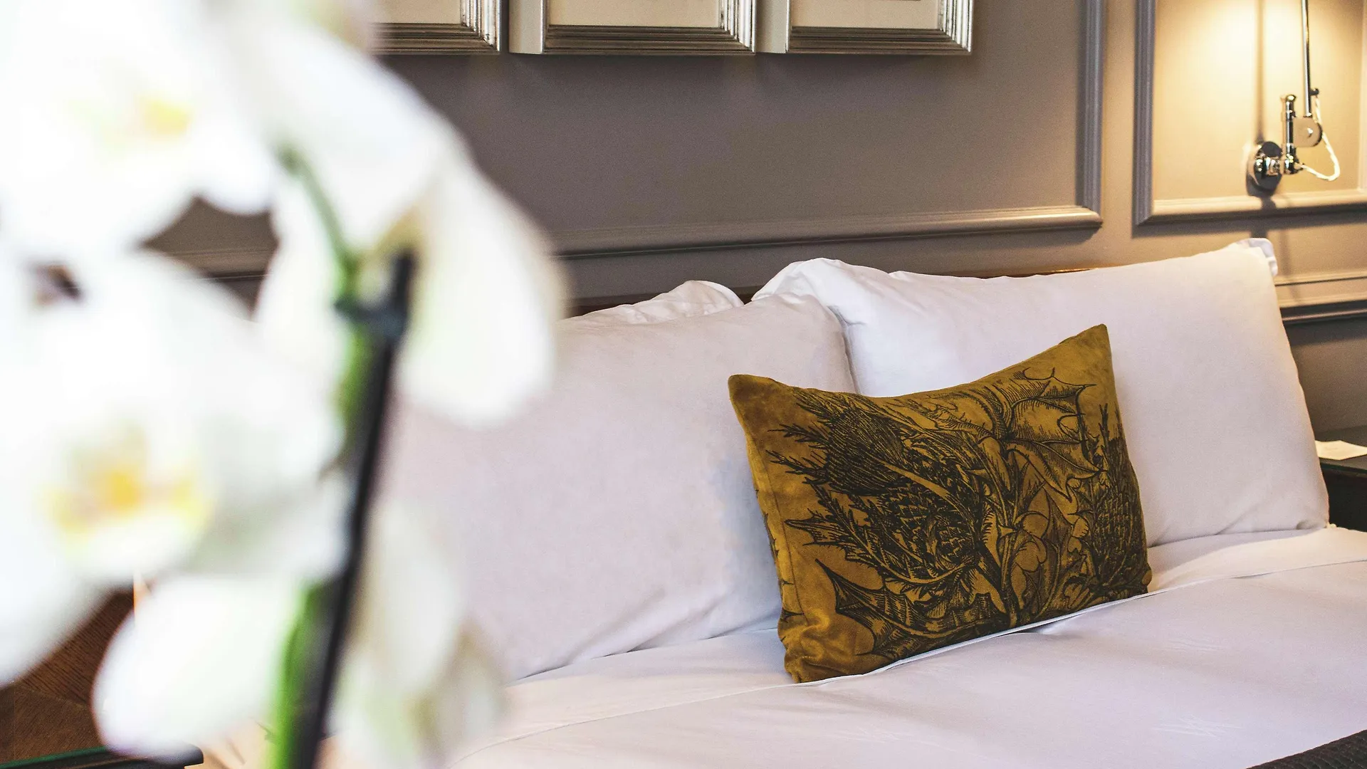 *****  The Caledonian Edinburgh, Curio Collection By Hilton Hotel United Kingdom