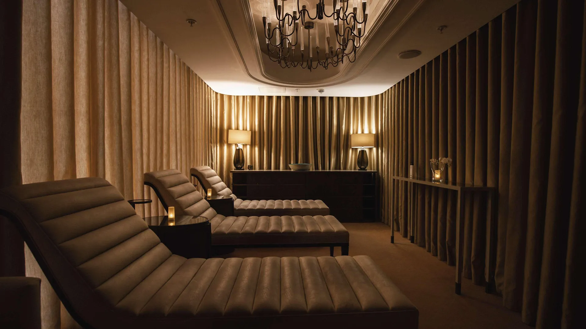 The Caledonian Edinburgh, Curio Collection By Hilton Hotel United Kingdom