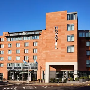 Отель Novotel Centre