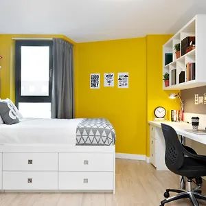Student Castle Apartment