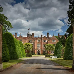 Great Fosters - Near Windsor 5*, Эгэм Великобритания