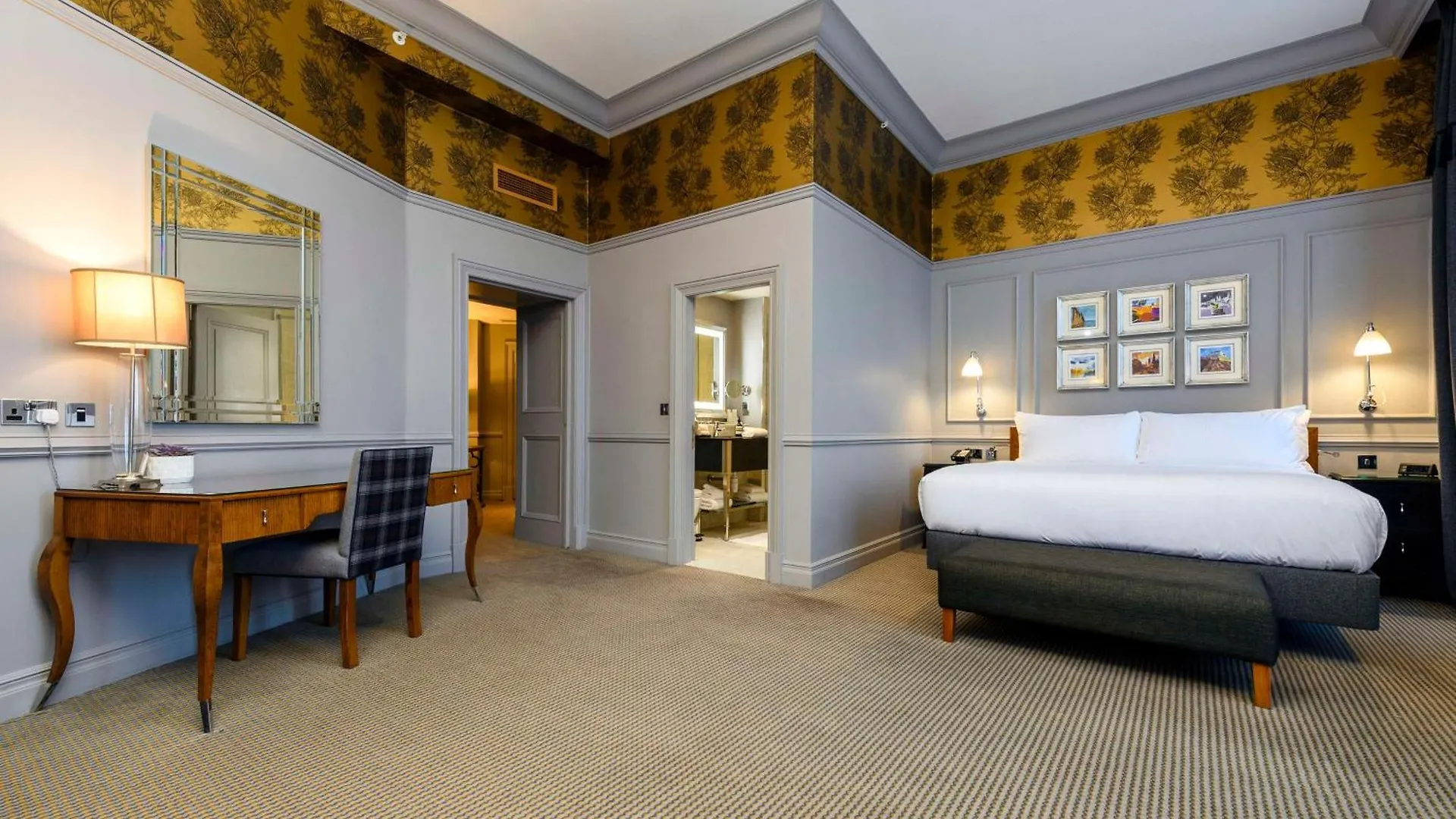 Отель The Caledonian Edinburgh, Curio Collection By Hilton Великобритания