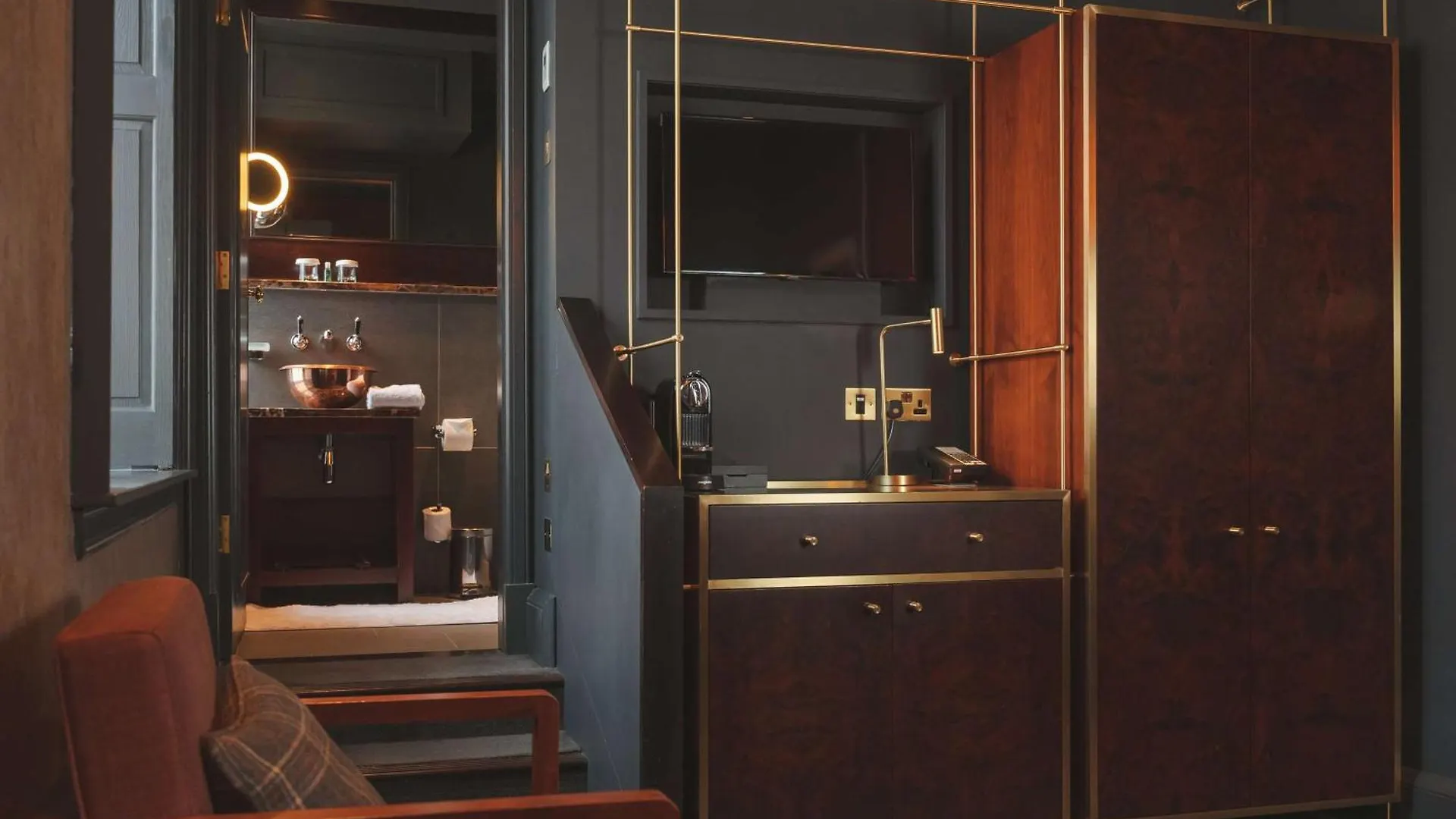 Отель The Caledonian Edinburgh, Curio Collection By Hilton Эдинбург