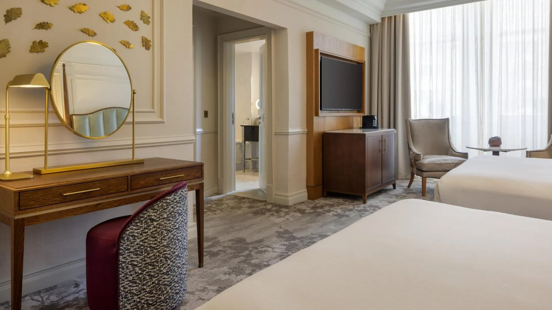 Отель The Caledonian Edinburgh, Curio Collection By Hilton