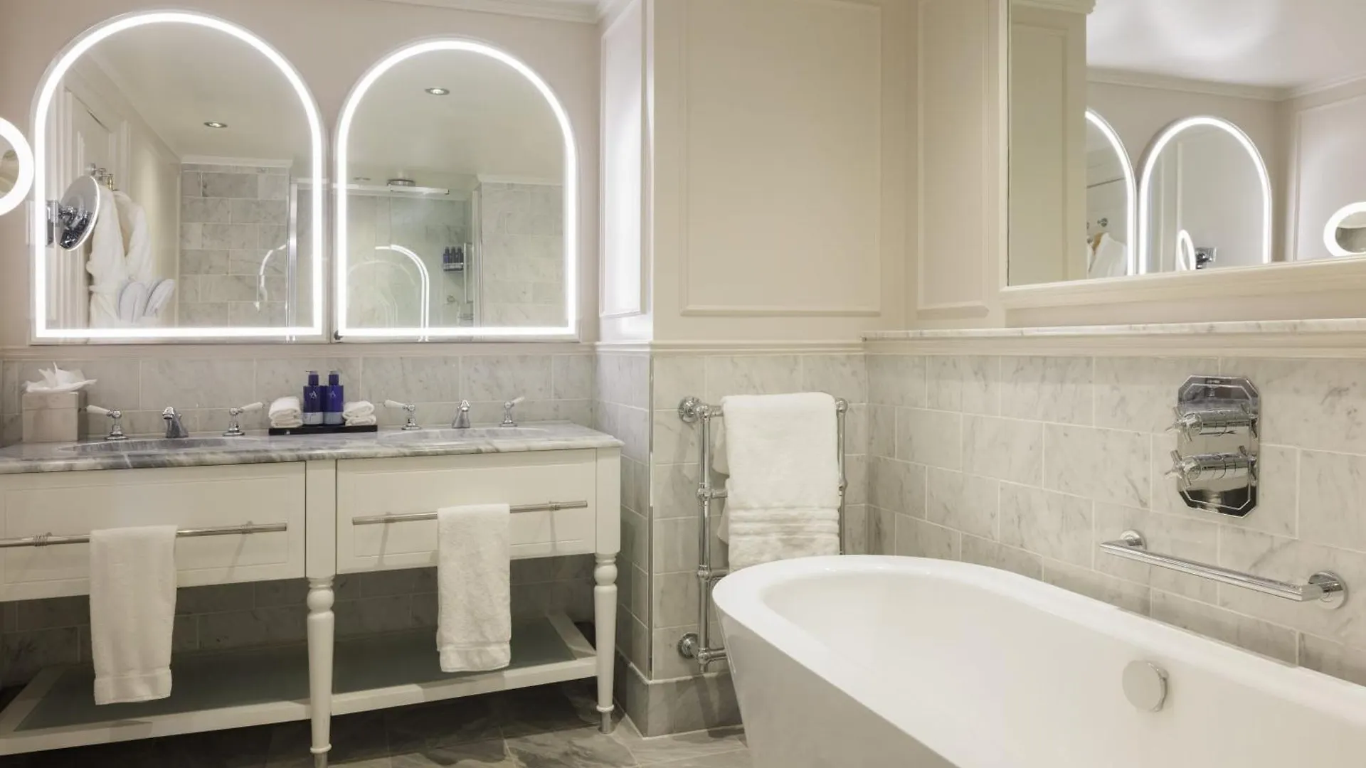 Hotel The Caledonian Edinburgh, Curio Collection By Hilton 5*, Edimburgo Regno Unito