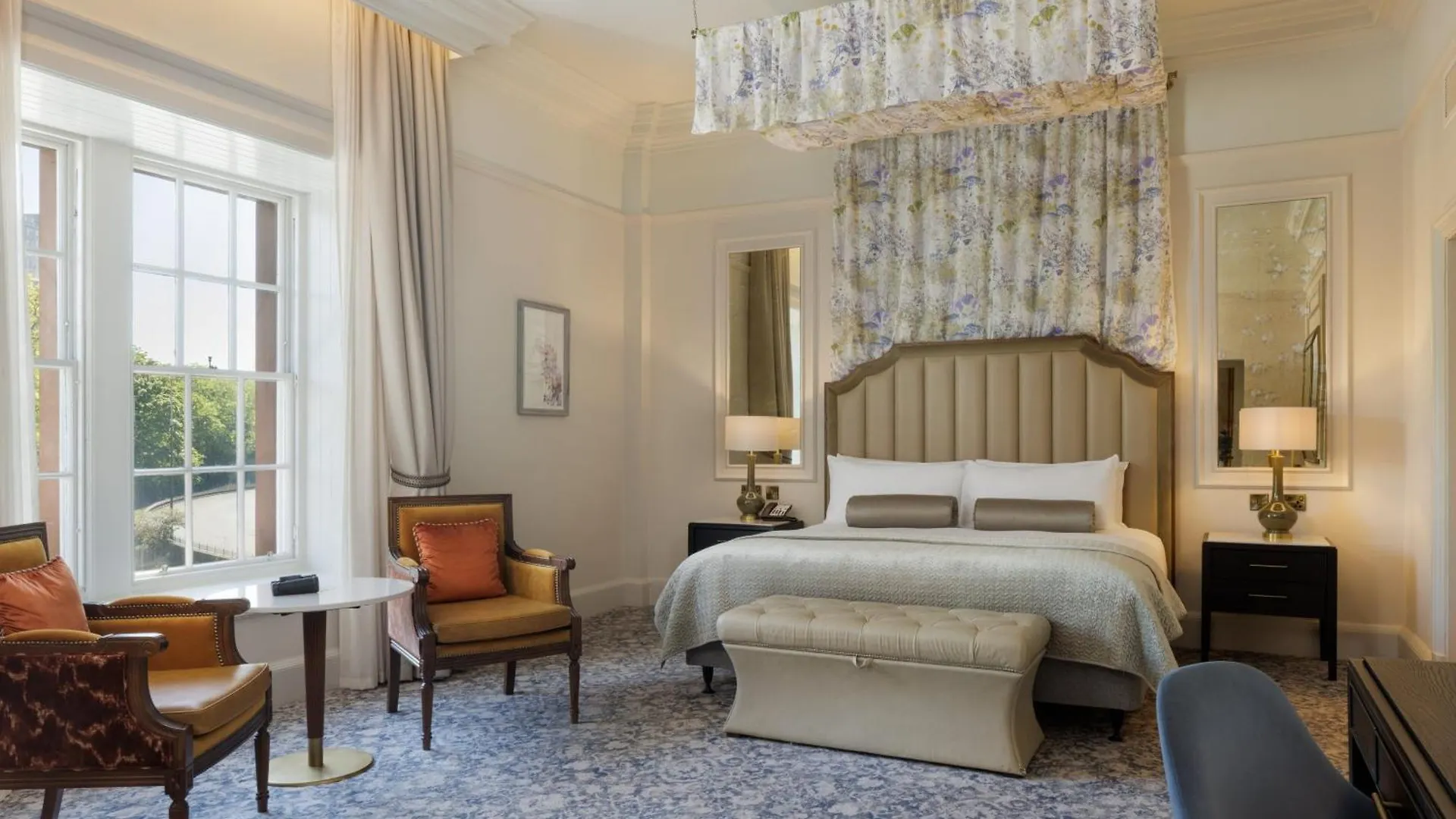 Отель The Caledonian Edinburgh, Curio Collection By Hilton Великобритания