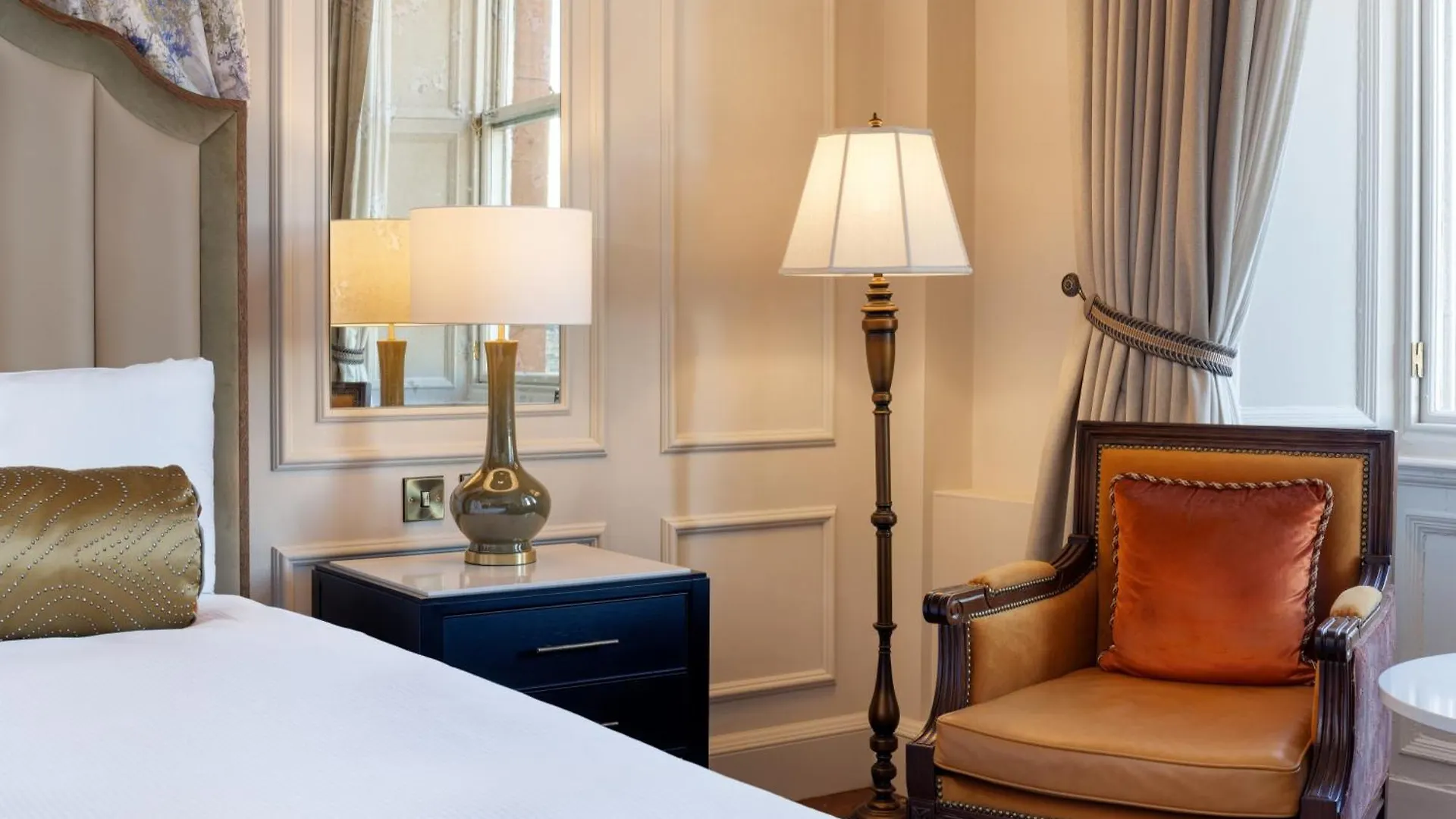 Hotel The Caledonian Edinburgh, Curio Collection By Hilton 5*, EDI